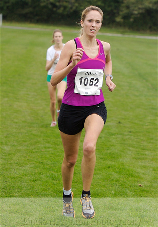 Kate O'Neill, winning women's 2-Mile
