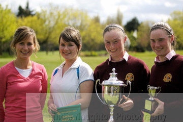 Women's golf - Maguire twins